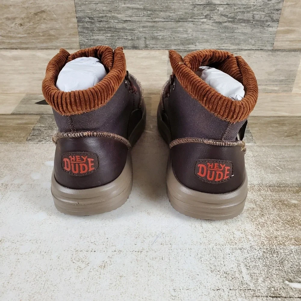 Hey Dude Mens Bradley Boots Sz 9 Corduroy Collar Stretch Boots Brown Chukka